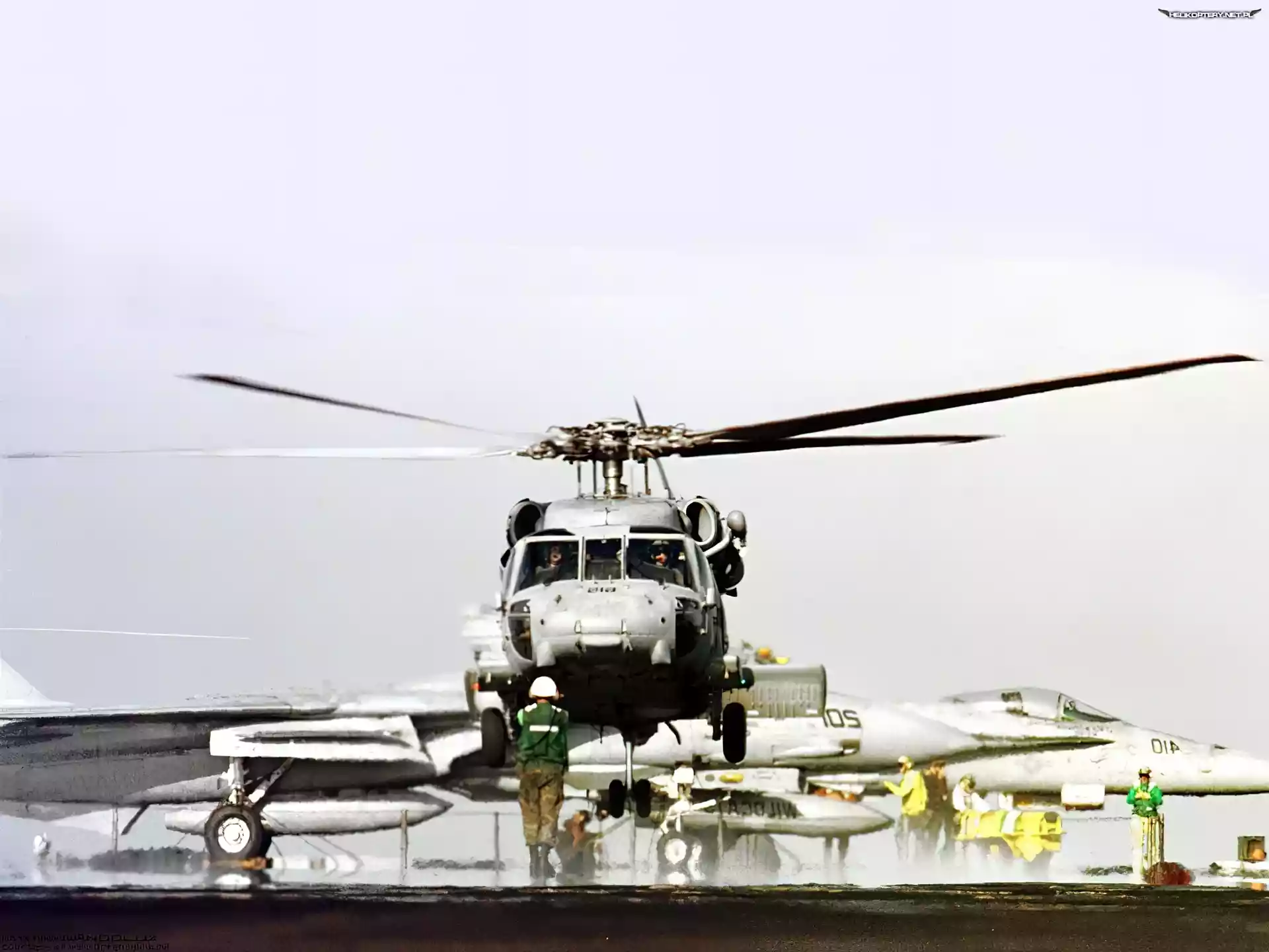 Lotniskowiec, Helikopter, SH-60 Sea Hawk